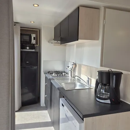 Le Tropical Mobil 6 Personnes - A 200m - Parc Aquatique - 5 Etoiles Les Dunes * Torreilles