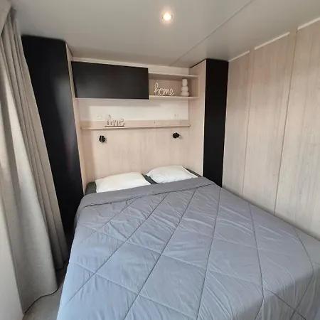 Le Tropical Mobil 6 Personnes - A 200m - Parc Aquatique - 5 Etoiles Les Dunes *