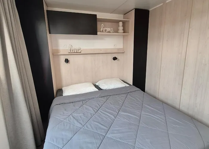 Le Tropical Mobil 6 Personnes - A 200m - Parc Aquatique - 5 Etoiles Les Dunes *