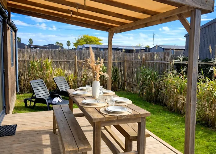 Camping Le Tropical Mobil 6 Personnes - A 200m - Parc Aquatique - 5 Etoiles Les Dunes